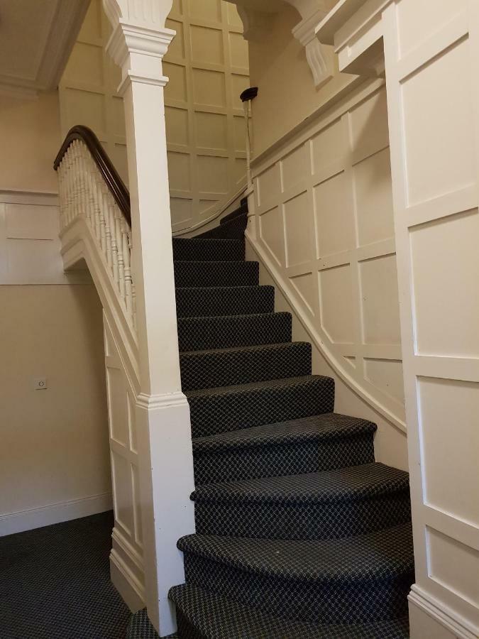 Central Matlock Apartment Екстериор снимка